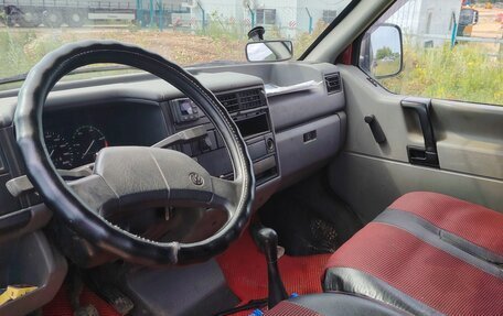 Volkswagen Transporter T4, 1991 год, 200 000 рублей, 3 фотография