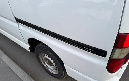 Toyota HiAce, 2002 год, 899 000 рублей, 21 фотография