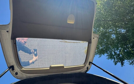 Toyota HiAce, 2002 год, 899 000 рублей, 16 фотография