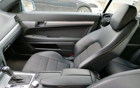 Mercedes-Benz E-Класс, 2010 год, 1 300 000 рублей, 2 фотография