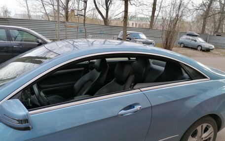 Mercedes-Benz E-Класс, 2010 год, 1 300 000 рублей, 6 фотография