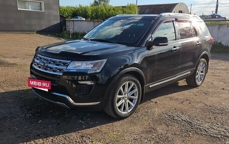 Ford Explorer VI, 2018 год, 3 500 000 рублей, 2 фотография