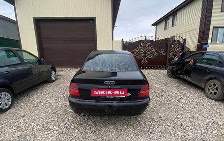 Audi A4, 2001 год, 175 000 рублей, 6 фотография