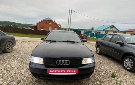 Audi A4, 2001 год, 175 000 рублей, 2 фотография