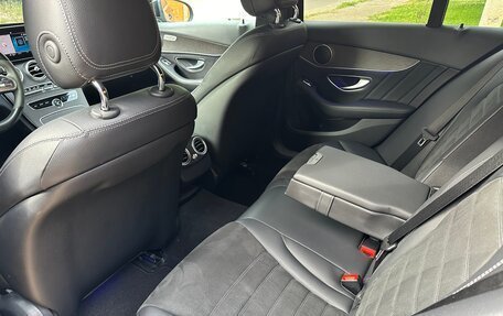 Mercedes-Benz C-Класс, 2018 год, 2 300 000 рублей, 10 фотография