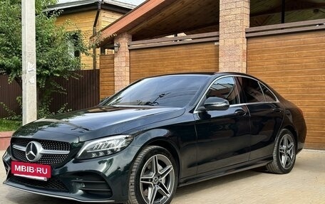 Mercedes-Benz C-Класс, 2018 год, 2 300 000 рублей, 7 фотография