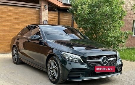 Mercedes-Benz C-Класс, 2018 год, 2 300 000 рублей, 5 фотография