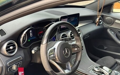 Mercedes-Benz C-Класс, 2018 год, 2 300 000 рублей, 9 фотография