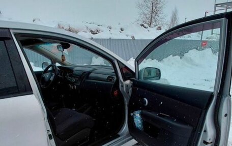Nissan Tiida, 2011 год, 570 000 рублей, 9 фотография