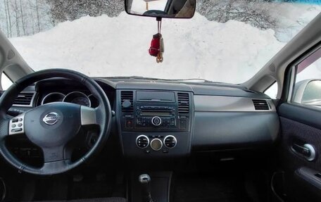 Nissan Tiida, 2011 год, 570 000 рублей, 11 фотография