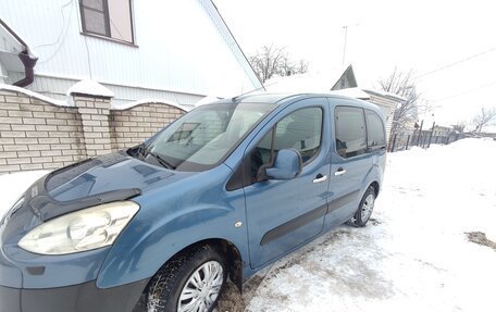 Peugeot Partner II рестайлинг 2, 2010 год, 570 000 рублей, 2 фотография
