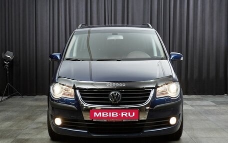 Volkswagen Touran III, 2007 год, 950 000 рублей, 2 фотография