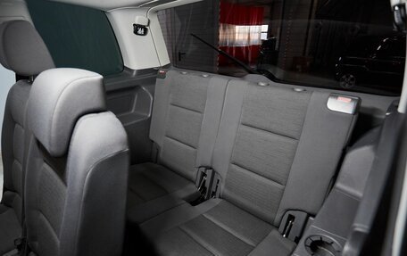 Volkswagen Touran III, 2007 год, 950 000 рублей, 10 фотография