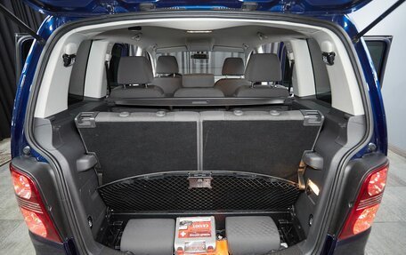 Volkswagen Touran III, 2007 год, 950 000 рублей, 19 фотография