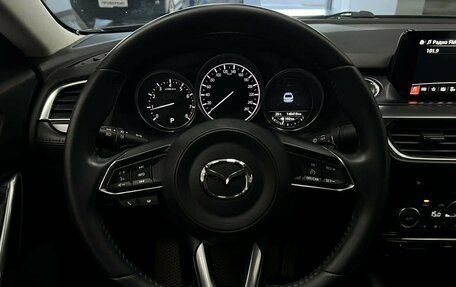 Mazda 6, 2017 год, 1 790 000 рублей, 12 фотография