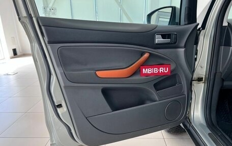 Ford Kuga III, 2010 год, 849 000 рублей, 17 фотография