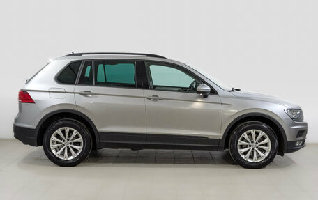 Volkswagen Tiguan II, 2019 год, 2 130 000 рублей, 4 фотография