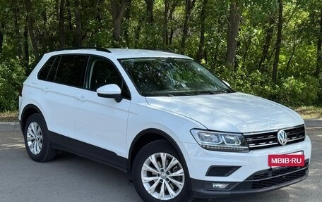 Volkswagen Tiguan II, 2020 год, 2 450 000 рублей, 11 фотография