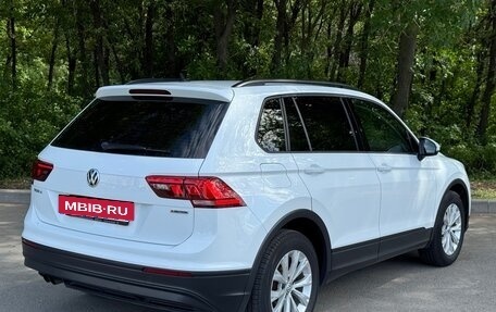 Volkswagen Tiguan II, 2020 год, 2 450 000 рублей, 14 фотография