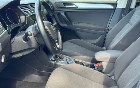 Volkswagen Tiguan II, 2020 год, 2 450 000 рублей, 24 фотография