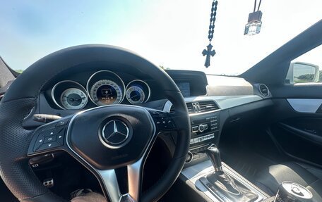 Mercedes-Benz C-Класс, 2011 год, 1 170 000 рублей, 13 фотография