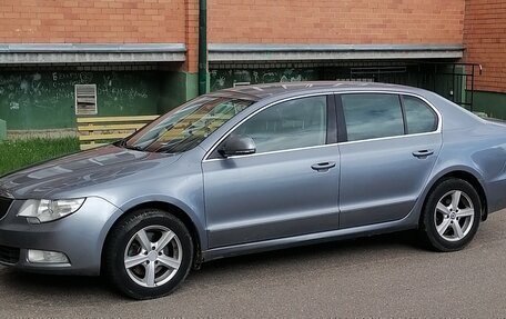 Skoda Superb III рестайлинг, 2011 год, 800 000 рублей, 2 фотография