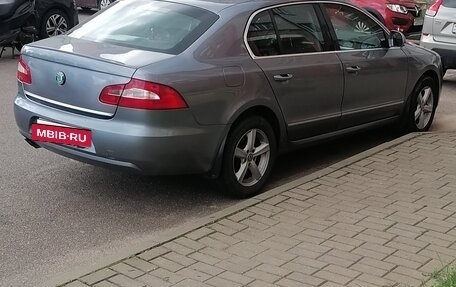 Skoda Superb III рестайлинг, 2011 год, 800 000 рублей, 5 фотография