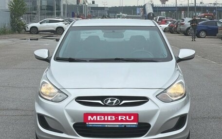 Hyundai Solaris II рестайлинг, 2011 год, 770 000 рублей, 3 фотография