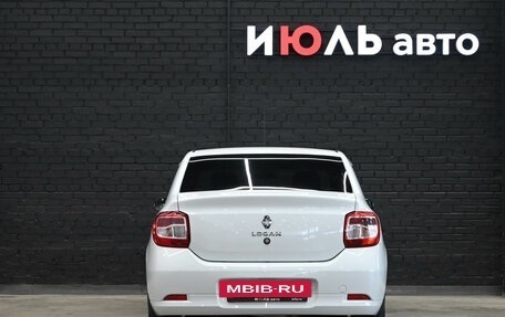 Renault Logan II, 2020 год, 865 000 рублей, 6 фотография