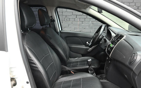Renault Logan II, 2020 год, 865 000 рублей, 11 фотография