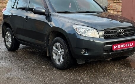 Toyota RAV4, 2006 год, 900 000 рублей, 2 фотография