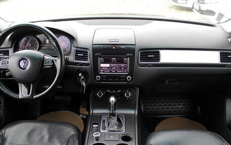 Volkswagen Touareg III, 2011 год, 1 900 000 рублей, 7 фотография