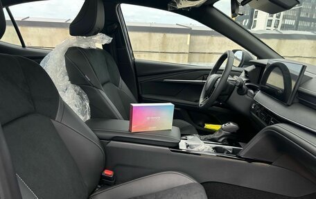 Toyota Camry, 2026 год, 4 090 000 рублей, 29 фотография