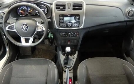 Renault Logan II, 2022 год, 1 050 000 рублей, 4 фотография