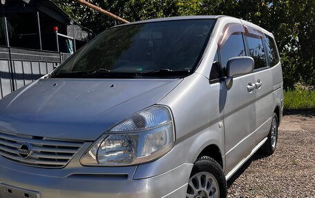 Nissan Serena II, 2002 год, 580 000 рублей, 1 фотография