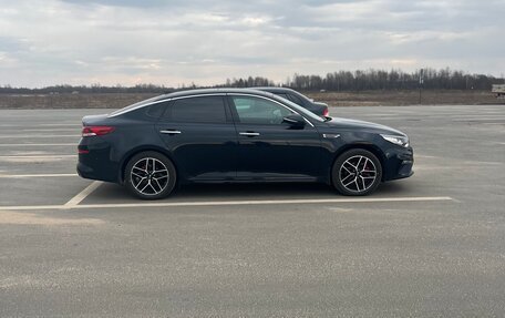 KIA Optima IV, 2019 год, 2 600 000 рублей, 2 фотография
