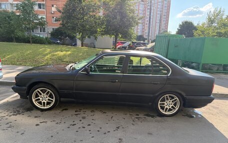 BMW 5 серия, 1992 год, 350 000 рублей, 13 фотография