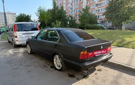 BMW 5 серия, 1992 год, 350 000 рублей, 14 фотография
