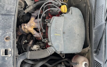 Renault Symbol I, 2006 год, 130 000 рублей, 6 фотография