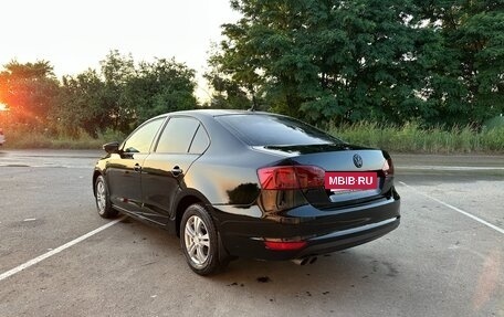Volkswagen Jetta VI, 2012 год, 900 000 рублей, 6 фотография