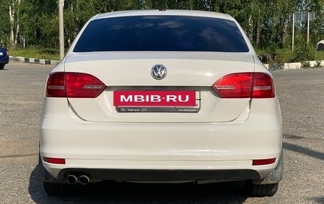 Volkswagen Jetta VI, 2015 год, 919 000 рублей, 6 фотография