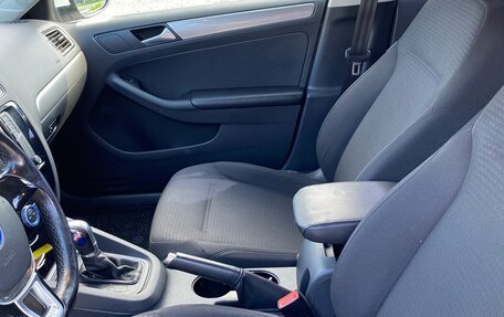 Volkswagen Jetta VI, 2015 год, 919 000 рублей, 9 фотография