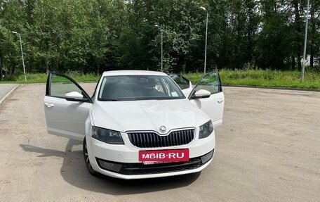 Skoda Octavia, 2013 год, 1 050 000 рублей, 2 фотография