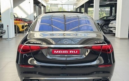 Mercedes-Benz S-Класс AMG, 2023 год, 19 990 000 рублей, 5 фотография