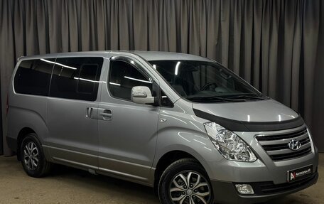 Hyundai Grand Starex Grand Starex I рестайлинг 2, 2017 год, 2 699 777 рублей, 2 фотография