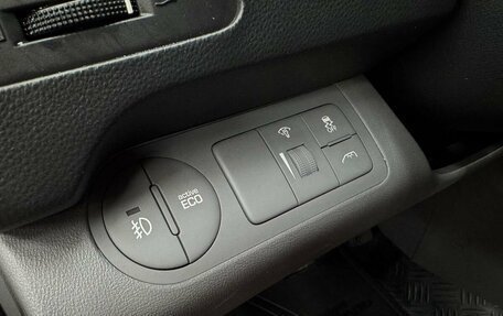 Hyundai Grand Starex Grand Starex I рестайлинг 2, 2017 год, 2 699 777 рублей, 6 фотография
