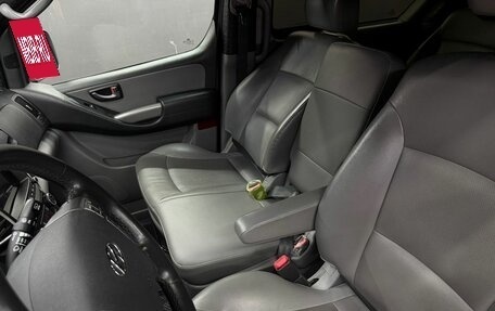 Hyundai Grand Starex Grand Starex I рестайлинг 2, 2017 год, 2 699 777 рублей, 10 фотография