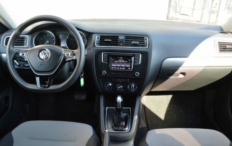 Volkswagen Jetta VI, 2016 год, 949 888 рублей, 7 фотография