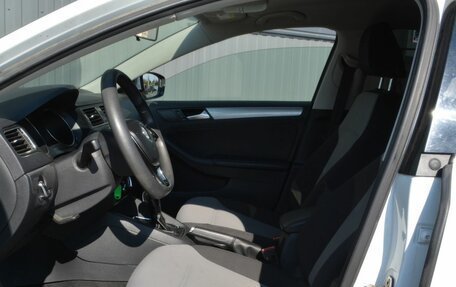 Volkswagen Jetta VI, 2016 год, 949 888 рублей, 13 фотография