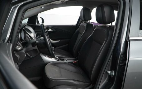 Opel Astra J, 2011 год, 629 050 рублей, 11 фотография